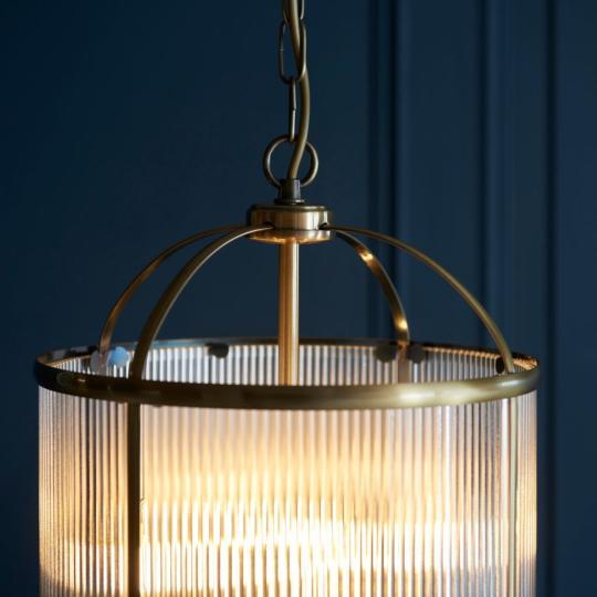 elegantny zlaty valec tvaru bronzovy veternik lampa vintage mediteransky klasicky skleneny stropny svetlo obyvacka spalna svetlo mestiansky vila dom lampy lameridiana bytove zariadenie obchod.jpg